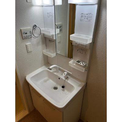 サングランス 201【管理NO：1-020775302-02010】 ★家具家電は申し込み後に搬入します★ ★2026年11月中旬入居可能★の物件写真6