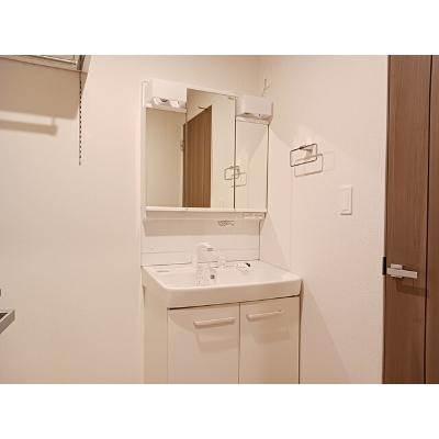 マスカット 101【管理NO：1-027841501-01010】 ★家具家電は申し込み後に搬入します★ ★2026年12月中旬入居可能★の物件写真6