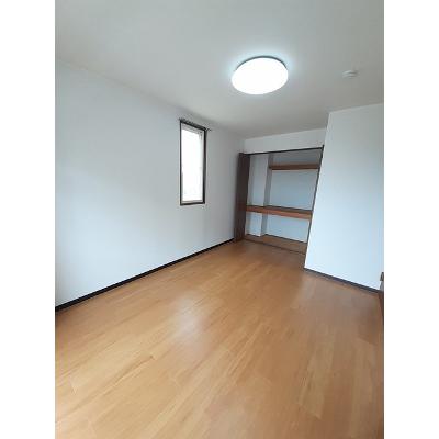 パークハウス 301【管理NO：1-010711701-03010】 ★家具家電は申し込み後に搬入します★ ★2026年12月中旬入居可能★の物件写真2