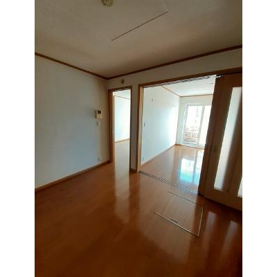 ドミール　ラヴェニュー 103【管理NO：1-013086501-01030】 ★家具家電は申し込み後に搬入します★ ★2026年12月中旬入居可能★の物件写真2