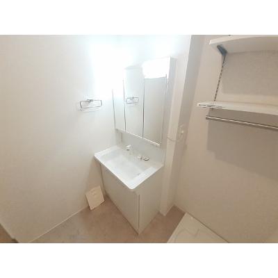 コンソラータ 203【管理NO：1-026229901-02030】 ★家具家電は申し込み後に搬入します★ ★2026年10月下旬入居可能★の物件写真6