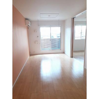 オータンネンバウム０１ 201【管理NO：1-022613801-02010】 ★家具家電は申し込み後に搬入します★ ★2026年12月上旬入居可能★の物件写真2