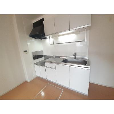 カーサ・コリーナⅡ 101【管理NO：1-017635802-01010】 ★家具家電は申し込み後に搬入します★ ★2026年11月上旬入居可能★の物件写真3