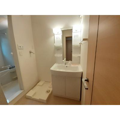 カーサ・コリーナⅡ 101【管理NO：1-017635802-01010】 ★家具家電は申し込み後に搬入します★ ★2026年11月上旬入居可能★の物件写真6