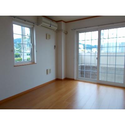 ジョイリバ－Ⅱ 101【管理NO：1-012183501-01010】 ★家具家電は申し込み後に搬入します★ ★2026年11月中旬入居可能★の物件写真2