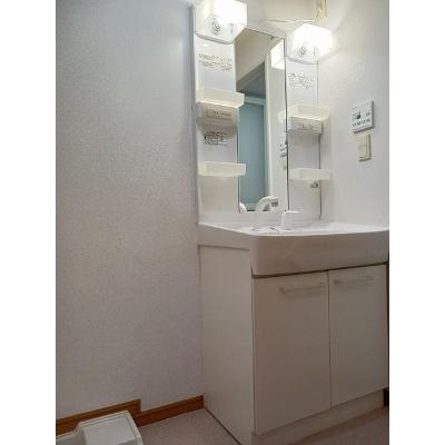 フェニックス唐山　Ｂ 202【管理NO：1-015012802-02020】 ★家具家電は申し込み後に搬入します★ ★2026年12月中旬入居可能★の物件写真6