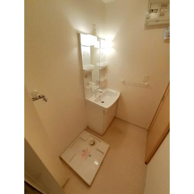 松岡ハイツ　Ｃ 101【管理NO：1-018451901-01010】 ★家具家電は申し込み後に搬入します★ ★2027年01月中旬入居可能★の物件写真6
