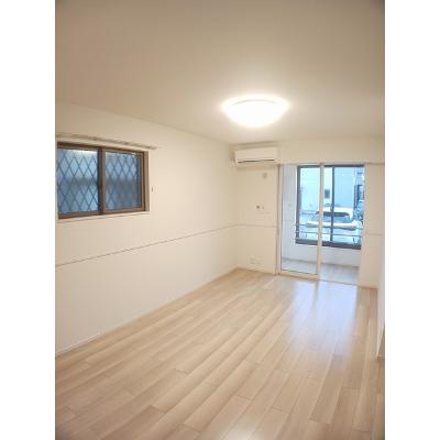 ＫＨＹレジデンス 106【管理NO：1-025898501-01050】 ★家具家電は申し込み後に搬入します★ ★2026年12月中旬入居可能★の物件写真2