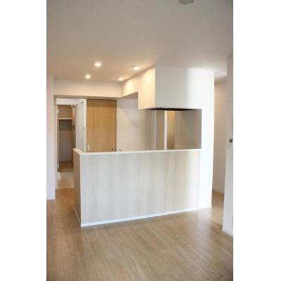 ラピス 102【管理NO：1-024214701-01020】 ★家具家電は申し込み後に搬入します★ ★2026年12月上旬入居可能★の物件写真2
