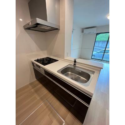 カーディナル 101【管理NO：1-026971301-01010】 ★家具家電は申し込み後に搬入します★ ★2026年11月下旬入居可能★の物件写真3