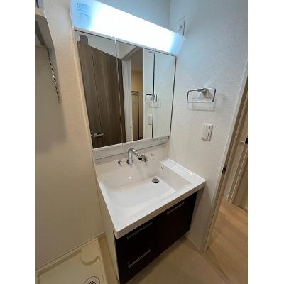 カーディナル 101【管理NO：1-026971301-01010】 ★家具家電は申し込み後に搬入します★ ★2026年11月下旬入居可能★の物件写真6