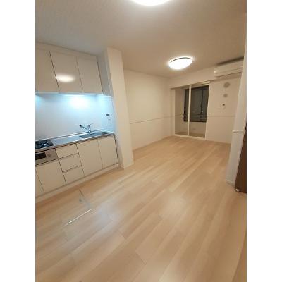 マジョリティ 103【管理NO：1-027316801-01030】 ★家具家電は申し込み後に搬入します★ ★2026年12月中旬入居可能★の物件写真2