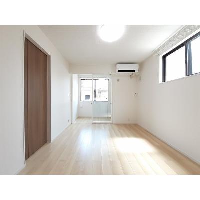 サニー・セーラ 104【管理NO：1-026699201-01040】 ★家具家電は申し込み後に搬入します★ ★2026年11月中旬入居可能★の物件写真2