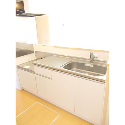 四季彩 103【管理NO：1-021152501-01030】 ★家具家電は申し込み後に搬入します★ ★2026年12月中旬入居可能★の物件写真3