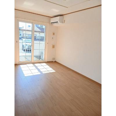 グローリアＡ 103【管理NO：1-013727201-01030】 ★家具家電は申し込み後に搬入します★ ★2027年01月中旬入居可能★の物件写真2