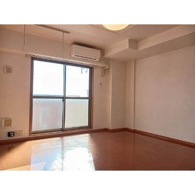 アプローズ 302【管理NO：1-014221501-03020】 ★家具家電は申し込み後に搬入します★ ★2026年12月中旬入居可能★の物件写真2