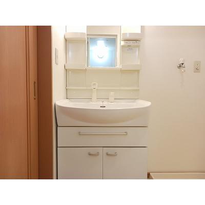 アプローズ 302【管理NO：1-014221501-03020】 ★家具家電は申し込み後に搬入します★ ★2026年12月中旬入居可能★の物件写真6