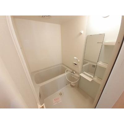 サフラワー 201【管理NO：1-013938301-02010】 ★家具家電は申し込み後に搬入します★ ★2026年12月中旬入居可能★の物件写真4