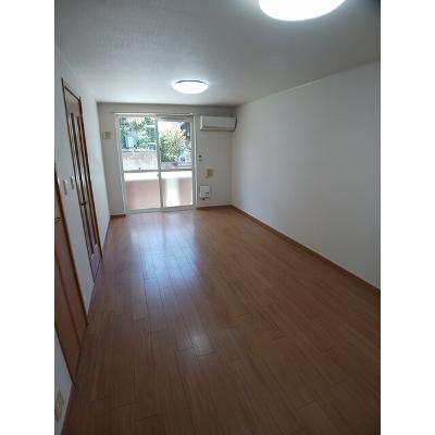 スターアリスⅥ 102【管理NO：1-013607601-01020】 ★家具家電は申し込み後に搬入します★ ★2026年12月上旬入居可能★の物件写真2