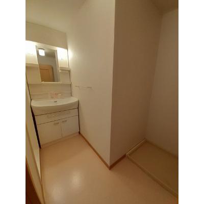 スターアリスⅥ 102【管理NO：1-013607601-01020】 ★家具家電は申し込み後に搬入します★ ★2026年12月上旬入居可能★の物件写真6