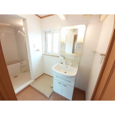ラッフィナート 203【管理NO：1-012463401-02030】 ★家具家電は申し込み後に搬入します★ ★2026年11月下旬入居可能★の物件写真6