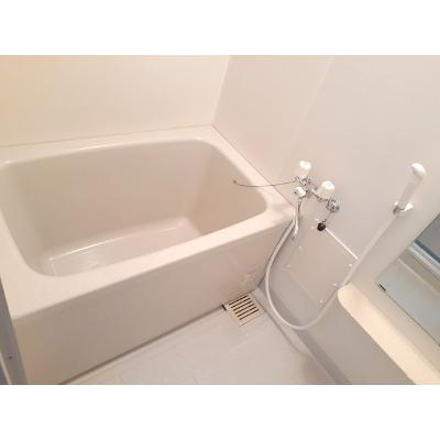 メゾンエレガントＩ 104【管理NO：1-005168601-01040】 ★家具家電は申し込み後に搬入します★ ★2026年11月上旬入居可能★の物件写真4