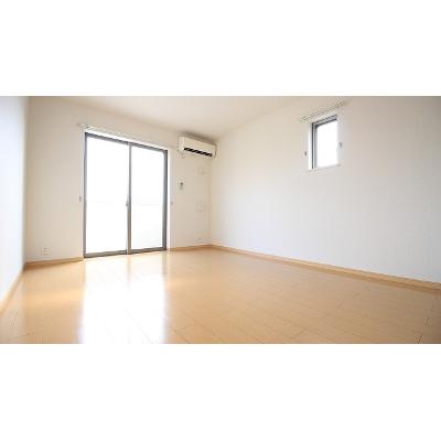 サウスタウン水野　Ａ 204【管理NO：1-018052401-02040】 ★家具家電は申し込み後に搬入します★ ★2026年12月上旬入居可能★の物件写真2