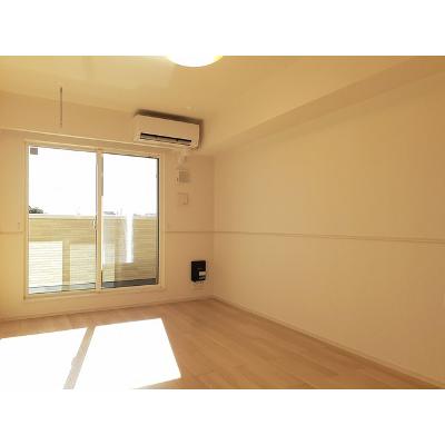 スリザリンⅢ 203【管理NO：1-026555803-02030】 ★家具家電は申し込み後に搬入します★ ★2026年12月上旬入居可能★の物件写真2
