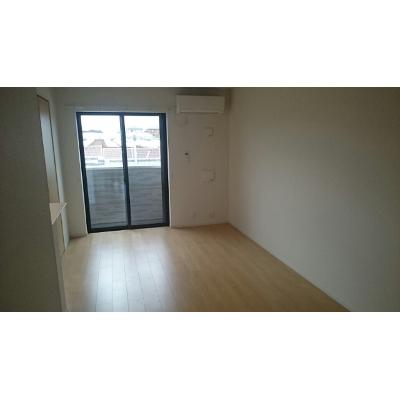 ラプレⅢ 203【管理NO：1-024002302-02030】 ★家具家電は申し込み後に搬入します★ ★2026年12月上旬入居可能★の物件写真2