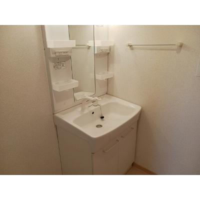 オアシス 201【管理NO：1-016657401-02010】 ★家具家電は申し込み後に搬入します★ ★2026年12月中旬入居可能★の物件写真6