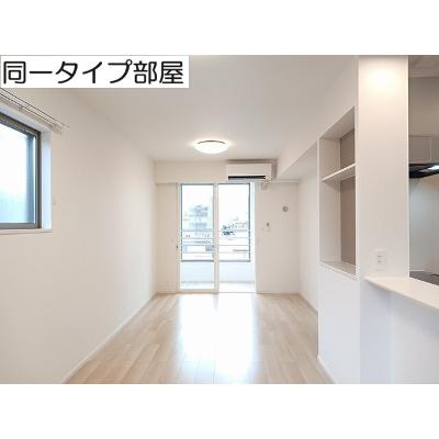 アルカディア 205【管理NO：1-028484401-02050】 ★家具家電は申し込み後に搬入します★ ★2027年02月上旬入居可能★の物件写真2