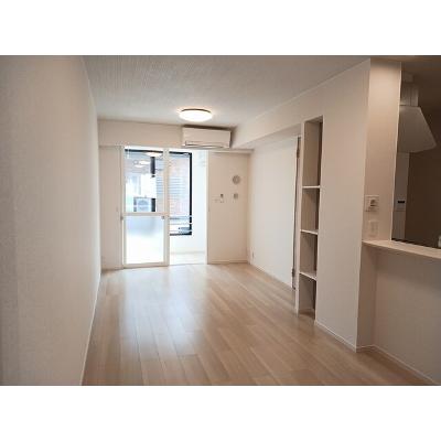 サイモンＦＩＶＥ 104【管理NO：1-027804601-01040】 ★家具家電は申し込み後に搬入します★ ★2027年01月中旬入居可能★の物件写真2