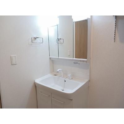 サイモンＦＩＶＥ 104【管理NO：1-027804601-01040】 ★家具家電は申し込み後に搬入します★ ★2027年01月中旬入居可能★の物件写真6