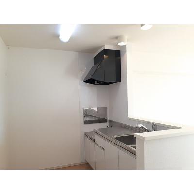 ソレイユ高岡Ⅰ 202【管理NO：1-020361601-02020】 ★家具家電は申し込み後に搬入します★ ★2027年01月中旬入居可能★の物件写真3