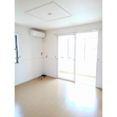 ＴＫ弥生 201【管理NO：1-019152201-02010】 ★家具家電は申し込み後に搬入します★ ★2026年11月中旬入居可能★の物件写真2