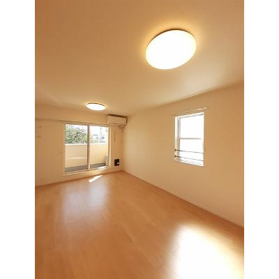 リーデレ 201【管理NO：1-025444601-02010】 ★家具家電は申し込み後に搬入します★ ★2026年12月中旬入居可能★の物件写真2