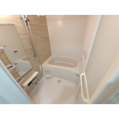 アルバグランデ 101【管理NO：1-022639701-01010】 ★家具家電は申し込み後に搬入します★ ★2026年12月上旬入居可能★の物件写真4