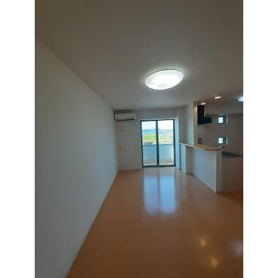 シャイン２１　Ⅱ 205【管理NO：1-019170402-02040】 ★家具家電は申し込み後に搬入します★ ★2026年11月上旬入居可能★の物件写真2