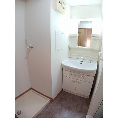 アプローズⅢ 206【管理NO：1-014063701-02050】 ★家具家電は申し込み後に搬入します★ ★2026年12月中旬入居可能★の物件写真6
