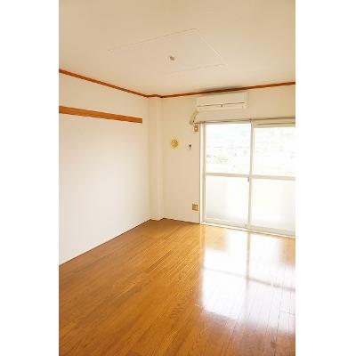 プラドール高松Ｂ 201【管理NO：1-003799902-02010】 ★家具家電は申し込み後に搬入します★ ★2026年12月上旬入居可能★の物件写真2