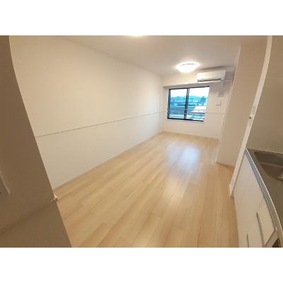 セレッソ　ソレイユ 205【管理NO：1-027196401-02050】 ★家具家電は申し込み後に搬入します★ ★2026年12月中旬入居可能★の物件写真2