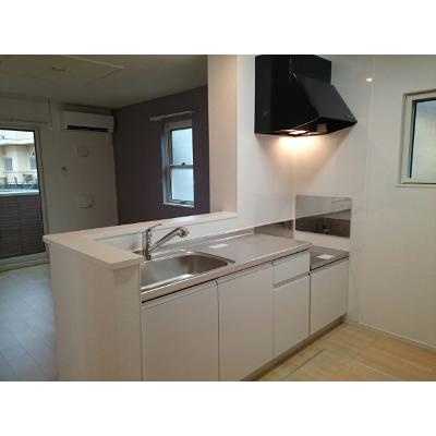 アヴェニール　Ⅲ 101【管理NO：1-021615403-01010】 ★家具家電は申し込み後に搬入します★ ★2026年12月上旬入居可能★の物件写真3