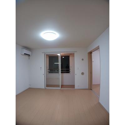 カサフェリスＡ 203【管理NO：1-018642201-02030】 ★家具家電は申し込み後に搬入します★ ★2026年12月中旬入居可能★の物件写真2