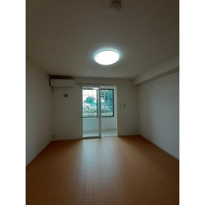 コンフォート北諏訪 101【管理NO：1-020725901-01010】 ★家具家電は申し込み後に搬入します★ ★2026年12月上旬入居可能★の物件写真2