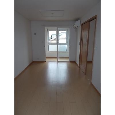 リバーサイド　ハイビスカスＡ 202【管理NO：1-014906901-02020】 ★家具家電は申し込み後に搬入します★ ★2026年12月上旬入居可能★の物件写真2
