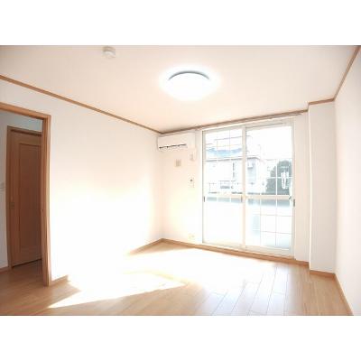グレースＡ 101【管理NO：1-012242201-01010】 ★家具家電は申し込み後に搬入します★ ★2026年12月上旬入居可能★の物件写真2