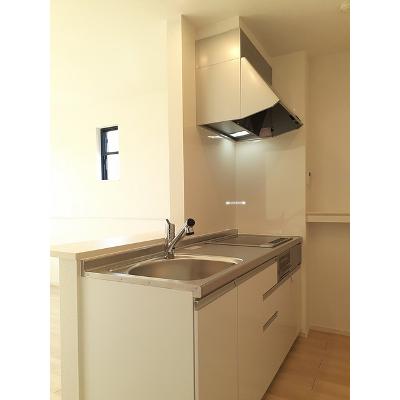 ユースハイム　Ⅵ 203【管理NO：1-027408601-02030】 ★家具家電は申し込み後に搬入します★の物件写真3
