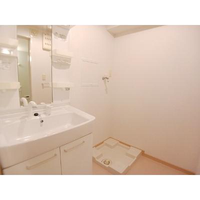 ヘリテージ 203【管理NO：1-015752501-02030】 ★家具家電は申し込み後に搬入します★ ★2026年12月上旬入居可能★の物件写真6