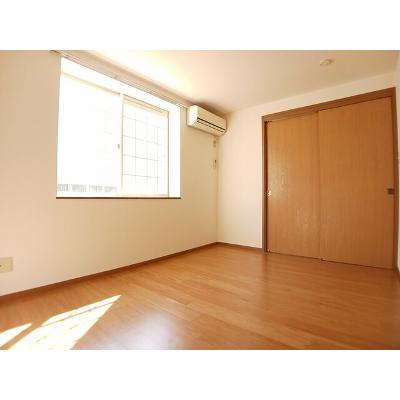 ソレイユ・シャルマン　Ａ棟 102【管理NO：1-009750001-01020】 ★家具家電は申し込み後に搬入します★ ★2026年11月下旬入居可能★の物件写真2
