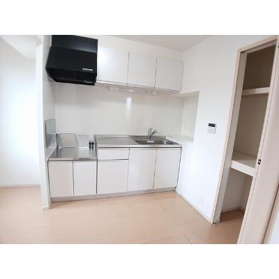 サニーヒル 202【管理NO：1-019522301-02020】 ★家具家電は申し込み後に搬入します★ ★2026年12月上旬入居可能★の物件写真3